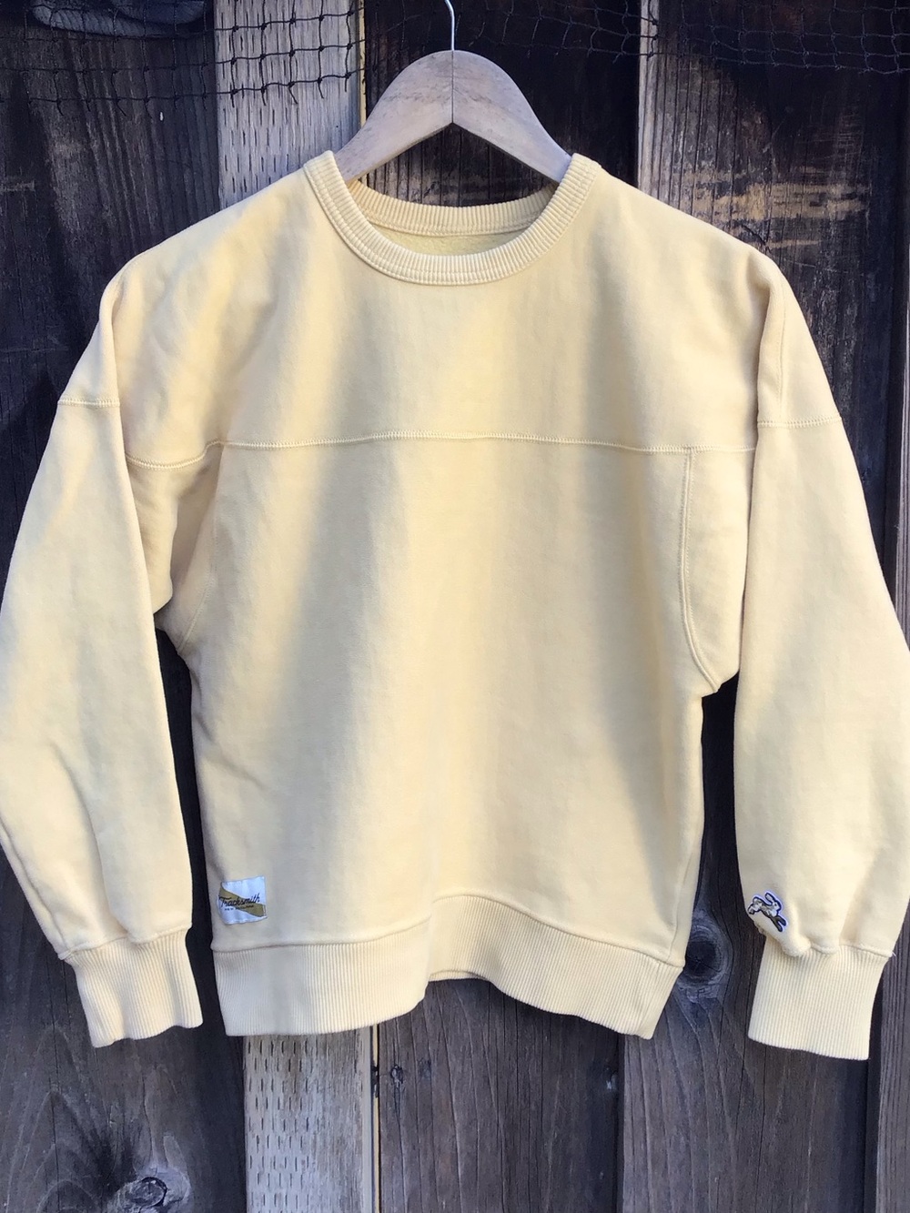 Tracksmith New England Crewneck Sweatshirt Mens Small Yellow Pullover
